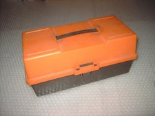 Anglerbox Werkzeugbox Kleinteile-Box  Plastikbox DDR ca.30x15x15cm Pneumant?