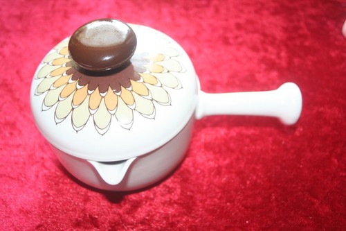 Sauciere mit deckel - sauciere, griff
