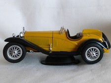 Modell-Auto "Alfa Romeo 2300 Spider 1932" ,1:18, TOP Zusta.