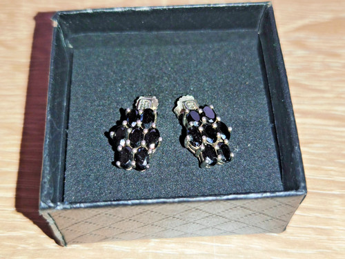 Schwarzer spinell - schwarzer,