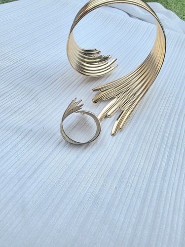 Goldfarbener spiral drahtring - goldfarbener, spiral-drahtring