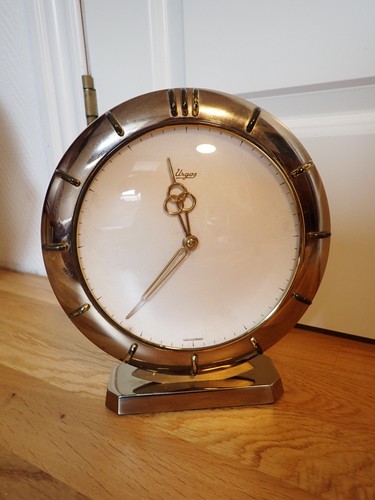 Urgos german table clock - table,