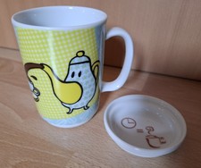 Teetasse mit Deckel von