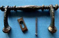 Alter massiver Messing Haustür Griff mit Patina, incl. Schlossabdeckung, Klinke,