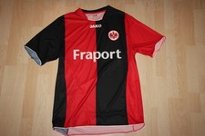 Eintracht Frankfurt Trikot