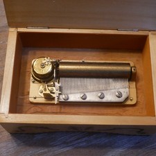 Spieluhr Walzenspieluhr Reuge