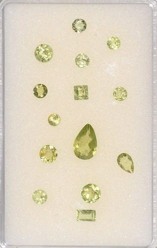 Peridot edelsteine strahlend - peridot,