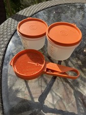 Fast w Neu Tupperware