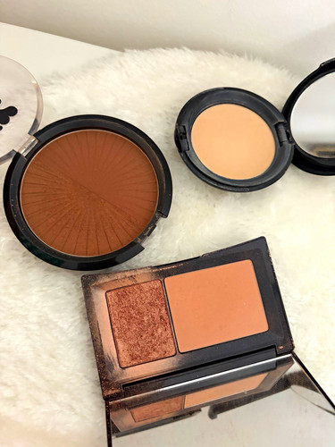 Puder und bronze - und, set
