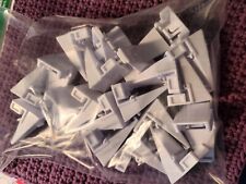 20 Stück Carrera Evolution Digital 124 132 LEITPLANKEN Halter Clipse 85220 NEU