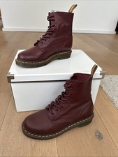 Dr. Martens Doc 1460 PASCAL
