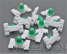 25x Zierleisten Klammer