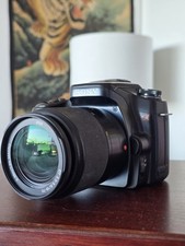 Sony Alpha 100 DSLR + Sony AF