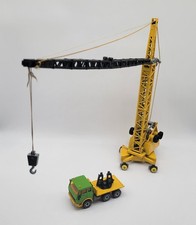 Siku 1:55 4011 Turmdrehkran mit Mercedes Benz Zugmaschine 2232