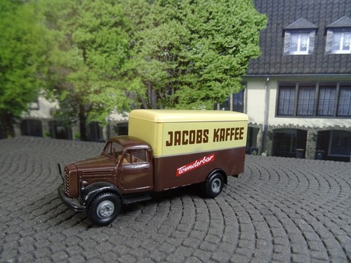Brekina borgward b 4500 - 1:87,