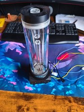 Alphacool Laing DDC TF60 + Ausgleichsbehälter 200mm Acryl + Aurora LED Ring