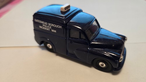 Morris minor police corgi 43 - corgi, 1:43
