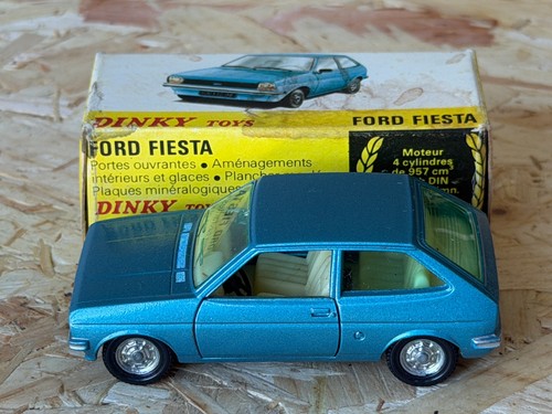Dinky toys 011541 - 1:43, ford