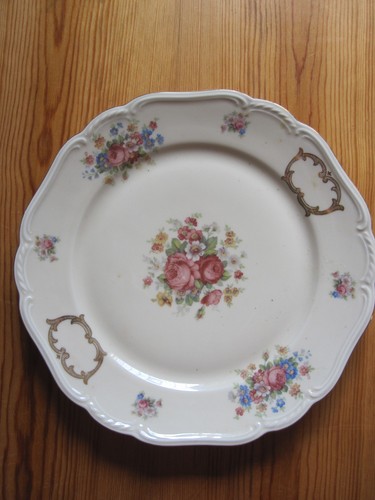 Teller mit blumenmuster pmr - teller,