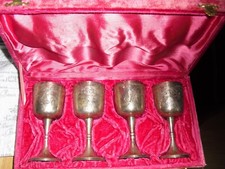 4 Weinbecher versilbert im