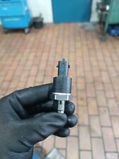 Neuwertig BMW E39 E38 E46 3.0d M57 Raildrucksensor Drucksensor Bosch 0281002475