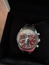 Seiko Herrenuhr Solar Chronograph Saphirglas Rot 10BAR SSC771P1