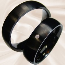 schwarze Eheringe