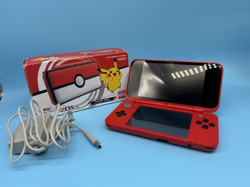 Nintendo 2ds 4gb poke - poke, ball