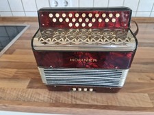 Hohner-Knopf-Akkordeon-