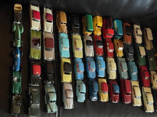 dinky toys 1:43 Sammlung von Atlas 50 Stück