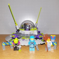 LEGO ALIEN CONQUEST - 7052 -