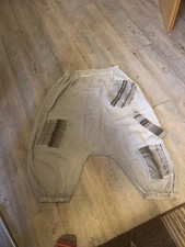 Witzige und raffinierte Haremshose, 48, mit vielen Interessanten Details