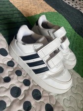 adidas Kinderschuhe weiß Gr