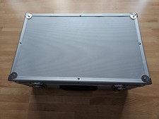 Tragbarer Metallkoffer für