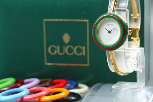 Fast neuwertig mit - box], gucci