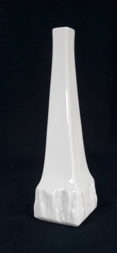 Vase sgrafo modern design - sgrafo, modern,