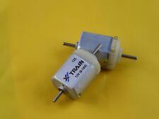 Elektromotor X-TRAIN 135 mit 5-pole Rotor 12V, für Spur HO, TT und ähnlich 