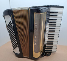Hohner Lucia III P Akkordeon