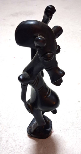 Handgeschnitzte holzfigur - handgeschnitzte,