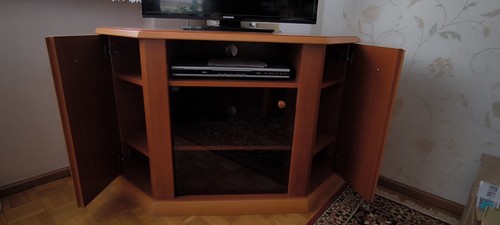 Eckschrank aus holz - ,