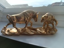Statue Trading Bear and Bull