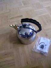 Wasserkessel von Alessi "Il Bollitore" mit drei Flöten aus Edelstahl und Kupfer