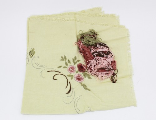 Ddr mitteldecke blumen - ddr,