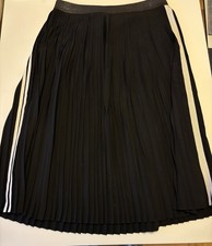 Schwarzer Damen Faltenrock mit