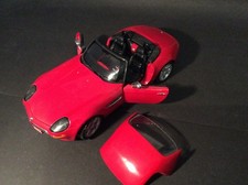 Kyosho 1:18 BMW Z8 Cabrio mit Hardtop-Dach