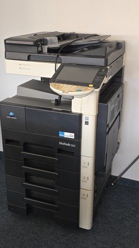 Konica minolta bizhub - konica,