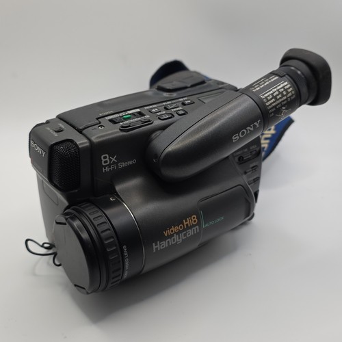 Videokamera sony ccd tr707e - sony, ccd-tr707e