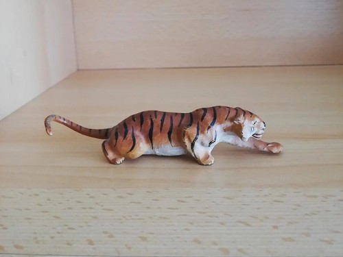 Tiger schleichend ddr - schleichend,