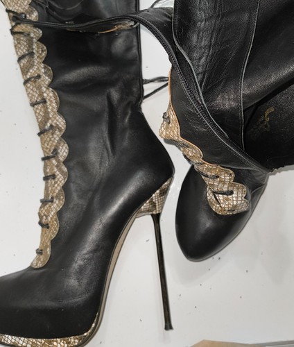 Fuss made italy highheel - in,