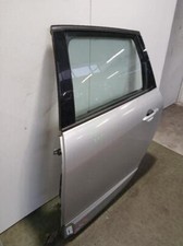 821017991R tür hinten links